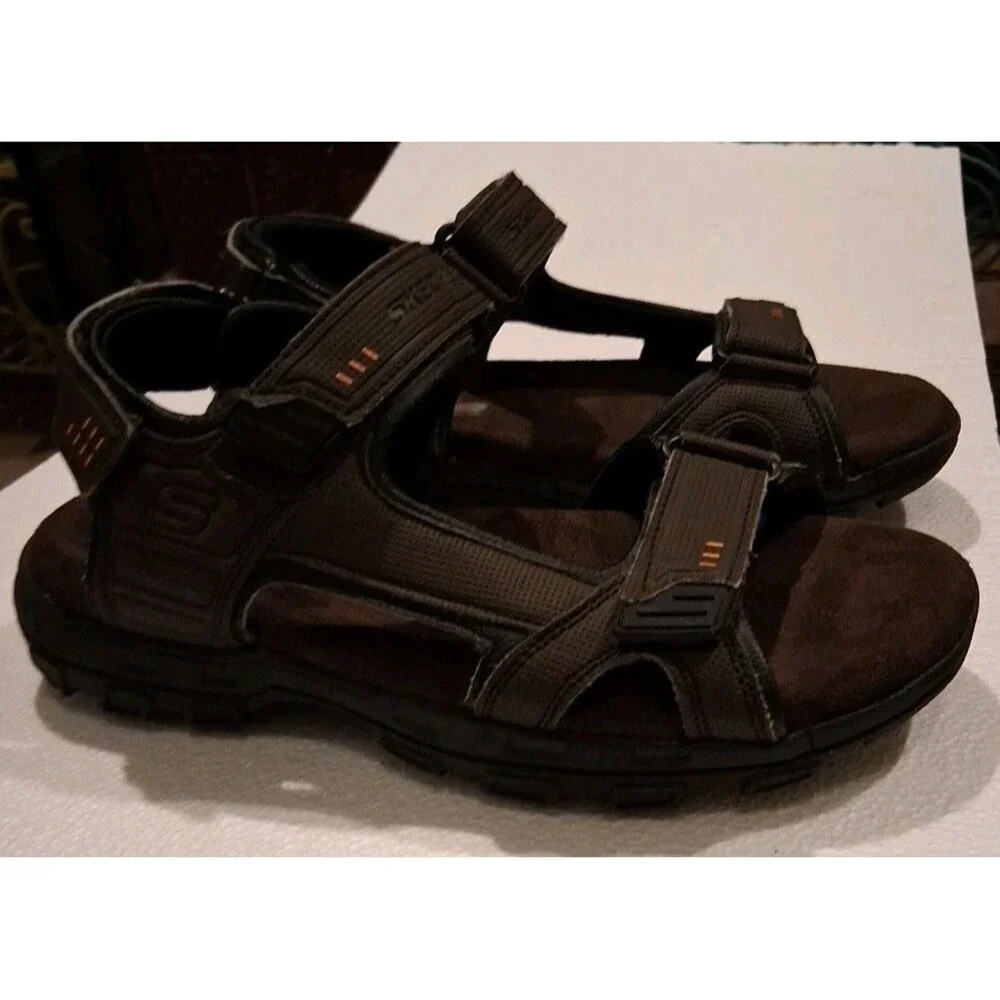 Skechers Mens Size 7 Brown Sport Sandals Relaxed Fit Memory Foam Garver Louden
